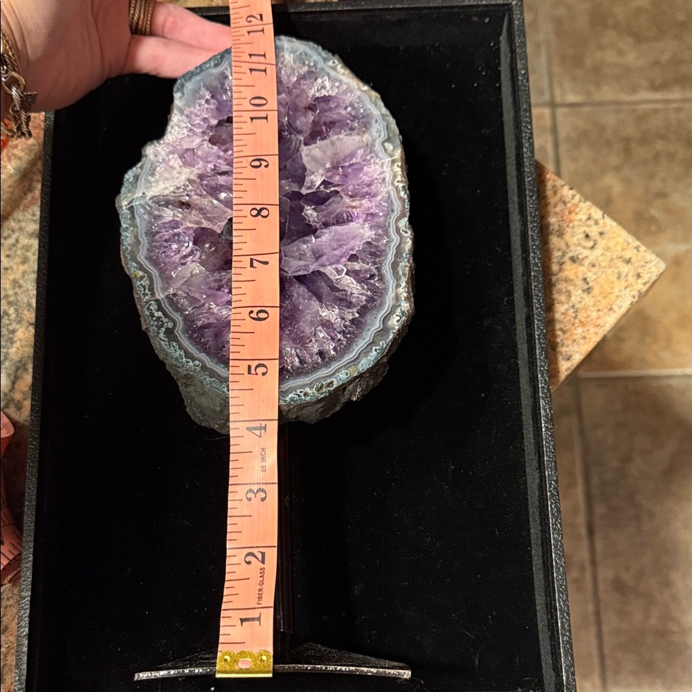 Stunning Purple Amythest Geode Slice - Picture 13 of 16